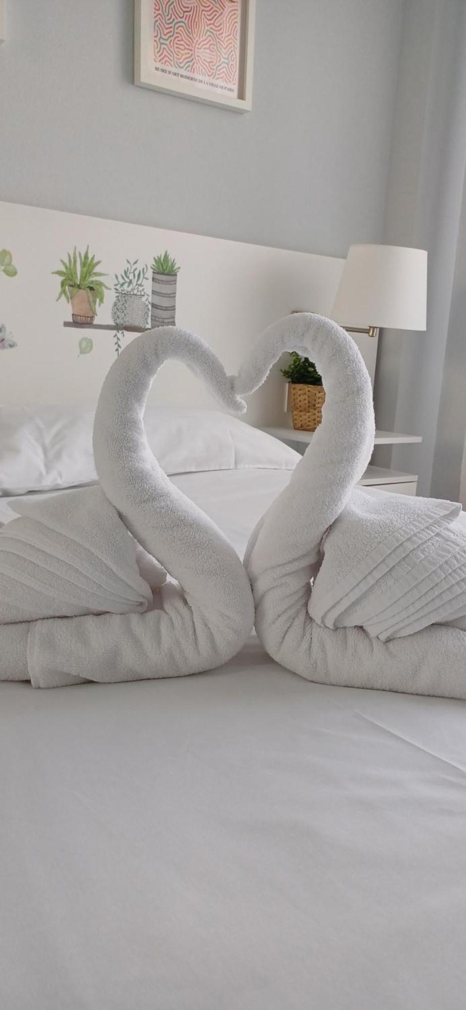 Airport Madrid Plenilunio Suites Green By Bebalmy Екстериор снимка